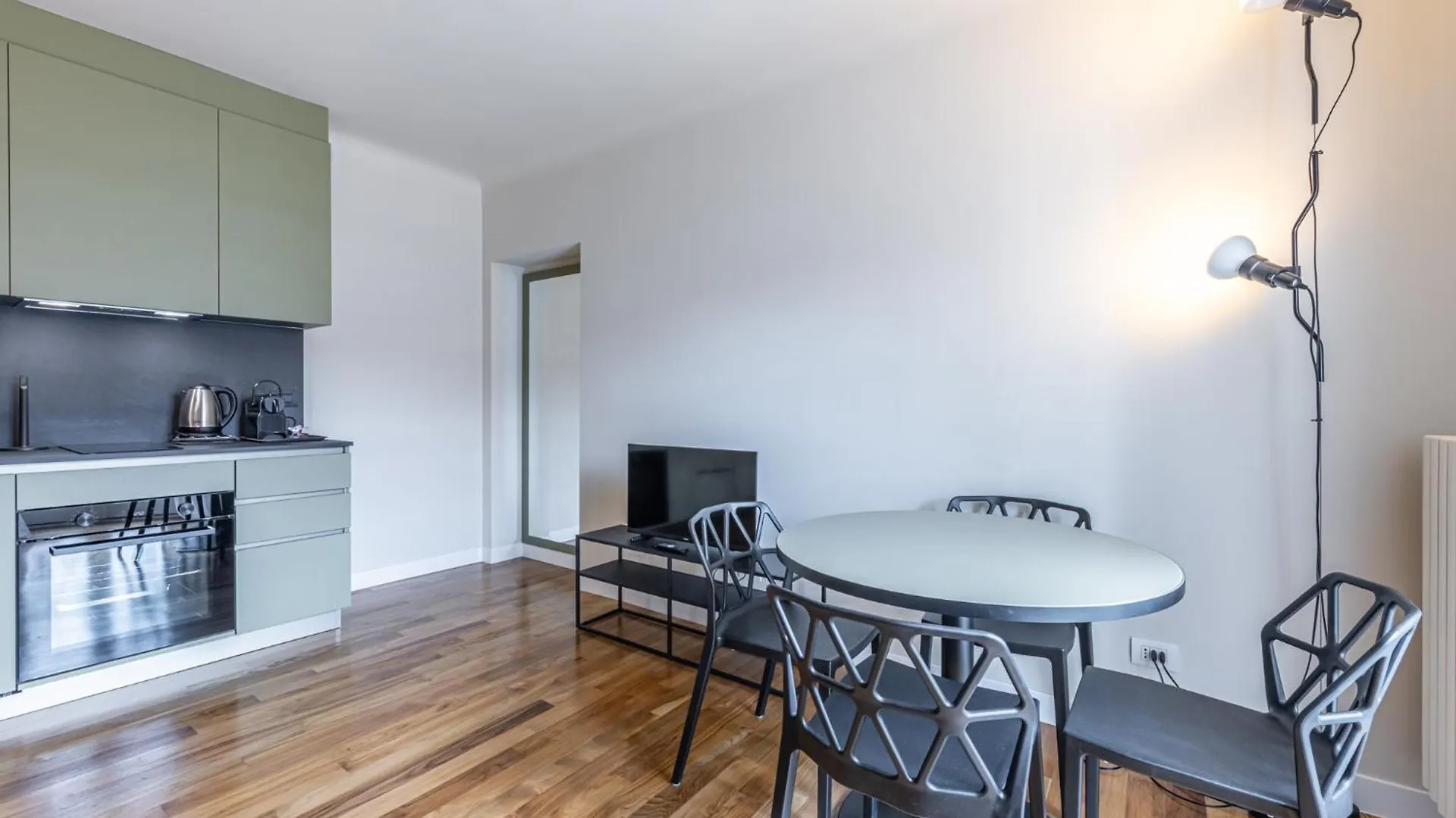 Brera - Elegante Appartamento In Via Moscova Milano Lejlighed